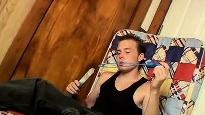 Solo gay twink butt Blowing Bubbles With Billy - drtuber.com